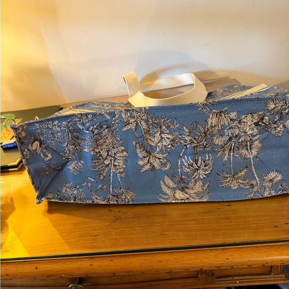 Dior Riviera Tote - Picture 6 of 6